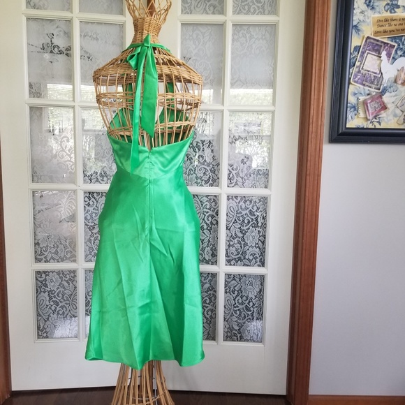 Morgan & Co Green Halter Dress Size 4 - Picture 2 of 8